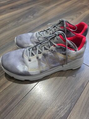 North Face Trail Running Shoe Women's 9.5 Grey Red